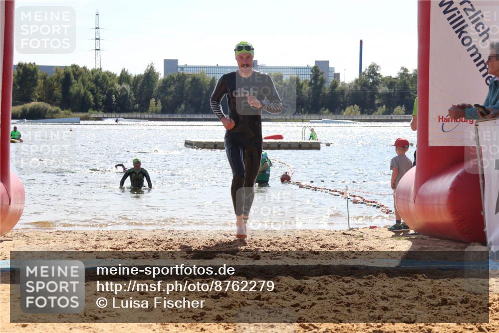 07.09.2025 - 19. Norderstedt Triathlon Luisa Fischer http://msf.ph/oto/8762279 07.09.2025 14:26:32 Schwimmen 1488 meine-sportfotos.de