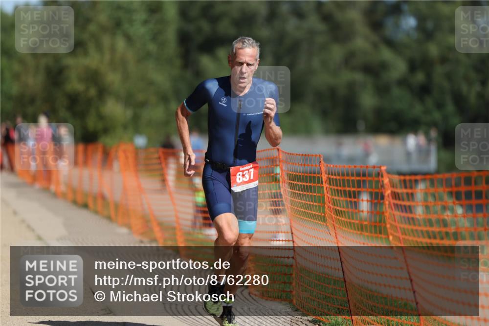 07.09.2025 - 19. Norderstedt Triathlon Michael Strokosch http://msf.ph/oto/8762280 07.09.2025 12:08:34 Laufen 149, 837 meine-sportfotos.de