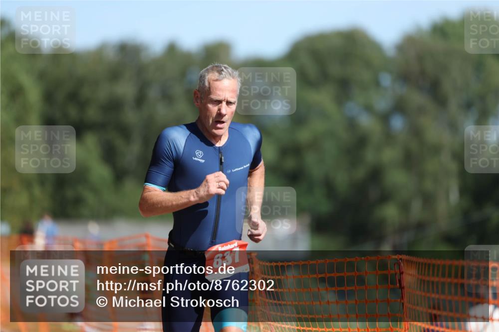 07.09.2025 - 19. Norderstedt Triathlon Michael Strokosch http://msf.ph/oto/8762302 07.09.2025 12:08:35 Laufen 837 meine-sportfotos.de