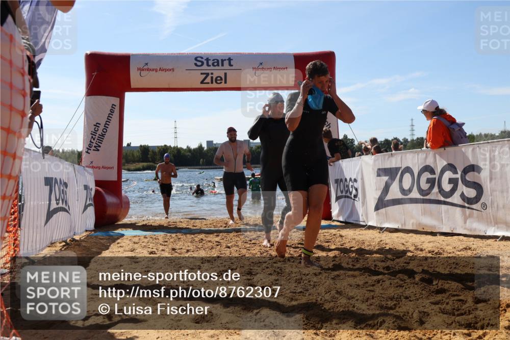 07.09.2025 - 19. Norderstedt Triathlon Luisa Fischer http://msf.ph/oto/8762307 07.09.2025 12:11:02 Schwimmen 145, 183, 1238, 1283, 1362 meine-sportfotos.de