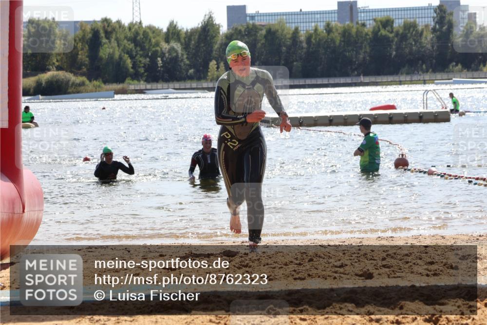 07.09.2025 - 19. Norderstedt Triathlon Luisa Fischer http://msf.ph/oto/8762323 07.09.2025 14:26:41 Schwimmen 448, 1488 meine-sportfotos.de