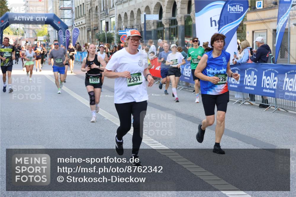 07.09.2025 - BARMER Alsterlauf Strokosch-Dieckow http://msf.ph/oto/8762342 07.09.2025 10:12:25 Ziel 2041, 2432, 2462, 2649, 3182, 3448, 3486, 3580, 3880, 3973, 4100, 4136, 4175, 4280, 4397, 4462, 4789, 4792, 4852, 5732, 5865, 5897, 5919, 8046, 8058, 8060, 8061, 8125, 8357 meine-sportfotos.de