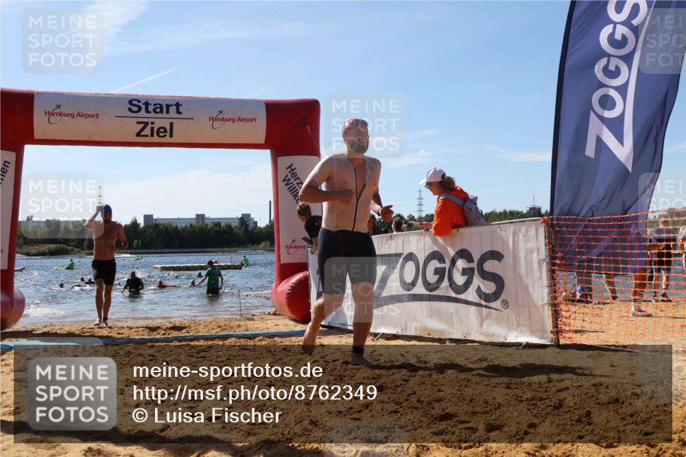 07.09.2025 - 19. Norderstedt Triathlon Luisa Fischer http://msf.ph/oto/8762349 07.09.2025 12:11:04 Schwimmen 145, 183, 712, 1238, 1283 meine-sportfotos.de