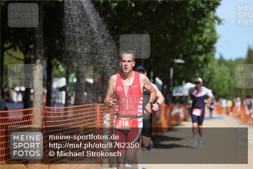 07.09.2025 - 19. Norderstedt Triathlon Michael Strokosch http://msf.ph/oto/8762350 07.09.2025 12:56:34 Laufen 244, 754, 816, 1243, 1373 meine-sportfotos.de