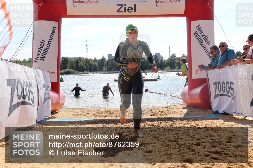 07.09.2025 - 19. Norderstedt Triathlon Luisa Fischer http://msf.ph/oto/8762359 07.09.2025 14:26:43 Schwimmen 448, 1488, 1495 meine-sportfotos.de