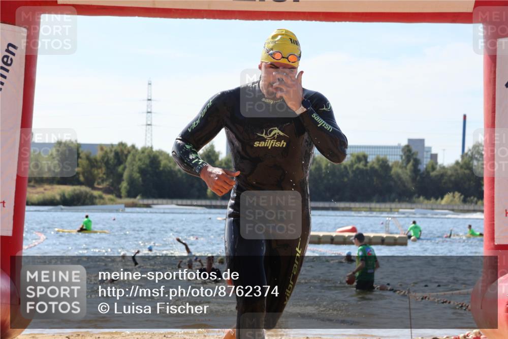 07.09.2025 - 19. Norderstedt Triathlon Luisa Fischer http://msf.ph/oto/8762374 07.09.2025 12:11:10 Schwimmen 145, 183, 712, 1238, 1283, 1317 meine-sportfotos.de