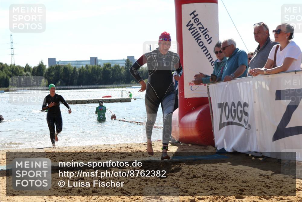 07.09.2025 - 19. Norderstedt Triathlon Luisa Fischer http://msf.ph/oto/8762382 07.09.2025 14:26:49 Schwimmen 448, 887, 1495 meine-sportfotos.de