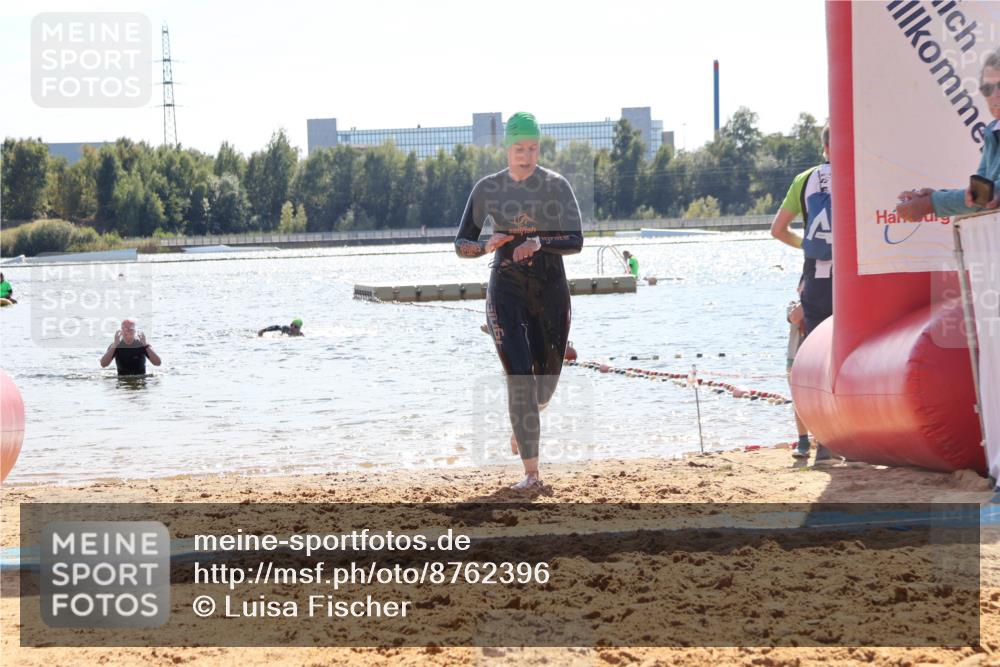 07.09.2025 - 19. Norderstedt Triathlon Luisa Fischer http://msf.ph/oto/8762396 07.09.2025 14:26:51 Schwimmen 448, 887, 1495 meine-sportfotos.de