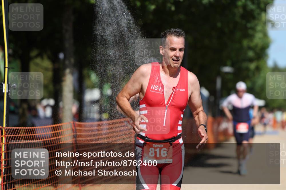 07.09.2025 - 19. Norderstedt Triathlon Michael Strokosch http://msf.ph/oto/8762400 07.09.2025 12:56:35 Laufen 244, 754, 816, 1243, 1373 meine-sportfotos.de
