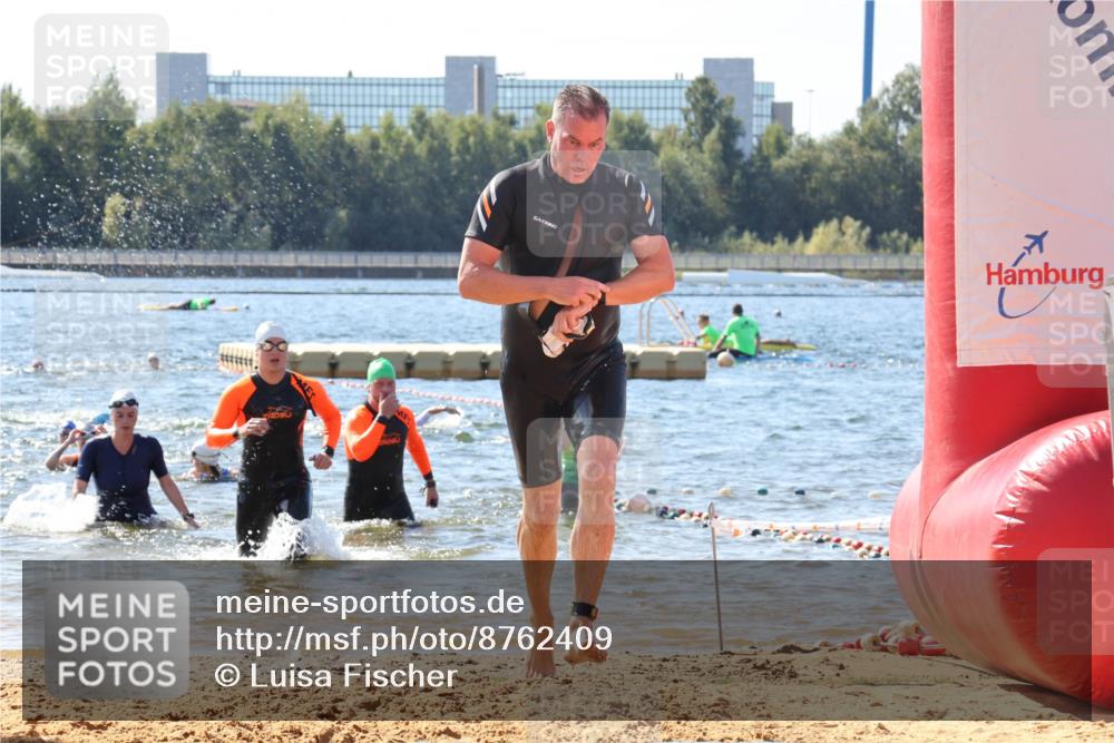 07.09.2025 - 19. Norderstedt Triathlon Luisa Fischer http://msf.ph/oto/8762409 07.09.2025 12:11:14 Schwimmen 145, 712, 781, 1238, 1317 meine-sportfotos.de