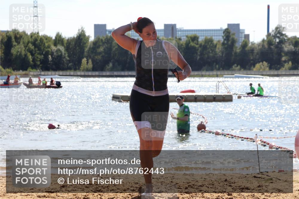 07.09.2025 - 19. Norderstedt Triathlon Luisa Fischer http://msf.ph/oto/8762443 07.09.2025 14:28:32 Schwimmen 461 meine-sportfotos.de