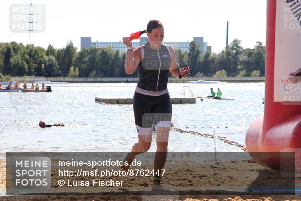 07.09.2025 - 19. Norderstedt Triathlon Luisa Fischer http://msf.ph/oto/8762447 07.09.2025 14:28:33 Schwimmen 461 meine-sportfotos.de