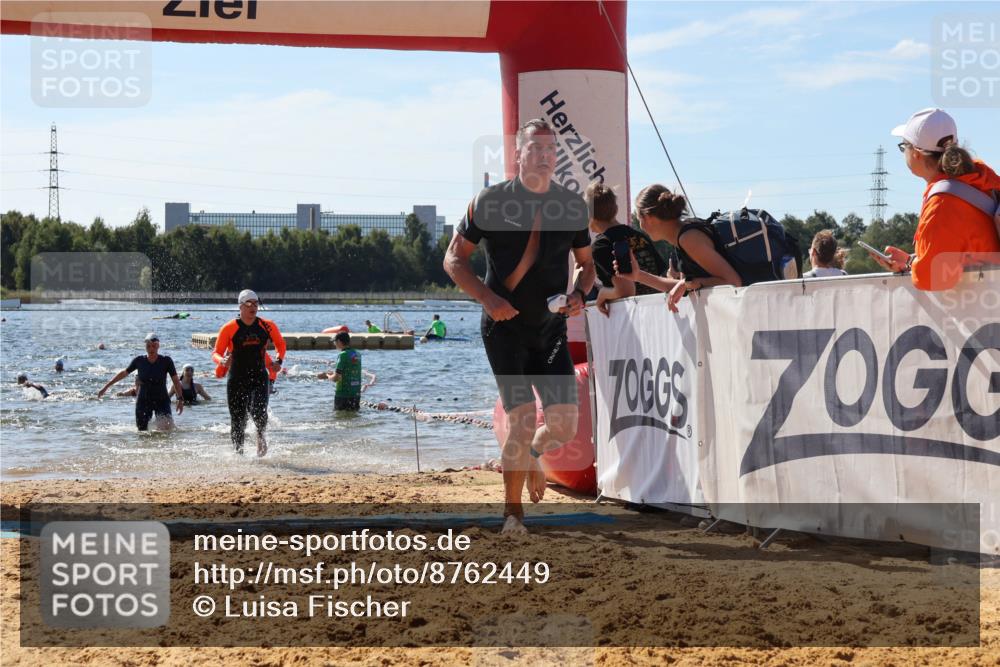 07.09.2025 - 19. Norderstedt Triathlon Luisa Fischer http://msf.ph/oto/8762449 07.09.2025 12:11:16 Schwimmen 712, 781, 1238, 1317 meine-sportfotos.de