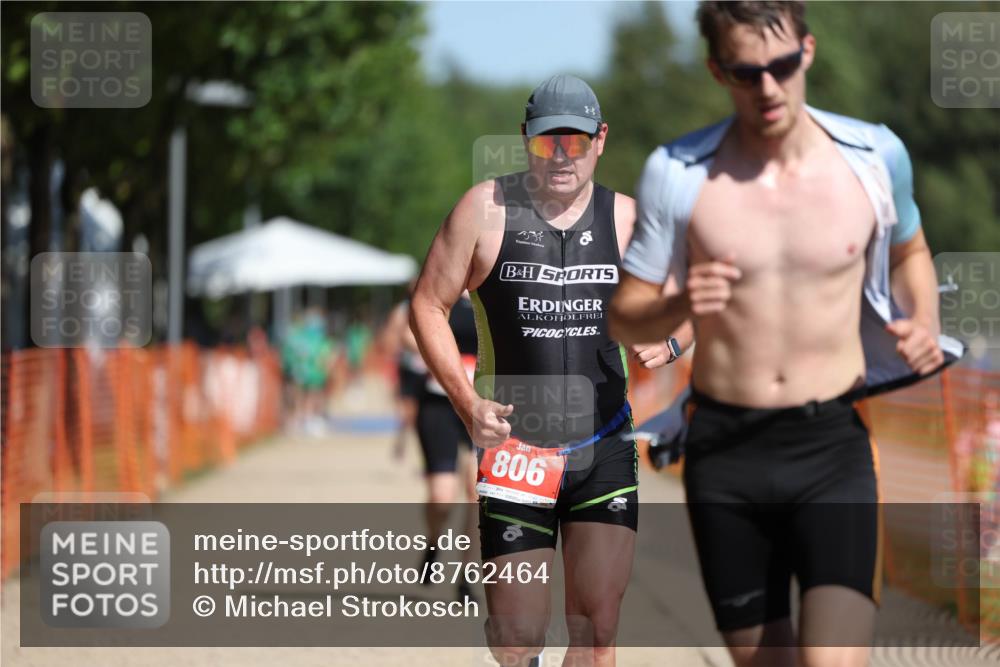 07.09.2025 - 19. Norderstedt Triathlon Michael Strokosch http://msf.ph/oto/8762464 07.09.2025 12:08:53 Laufen 185, 253, 806, 1244 meine-sportfotos.de