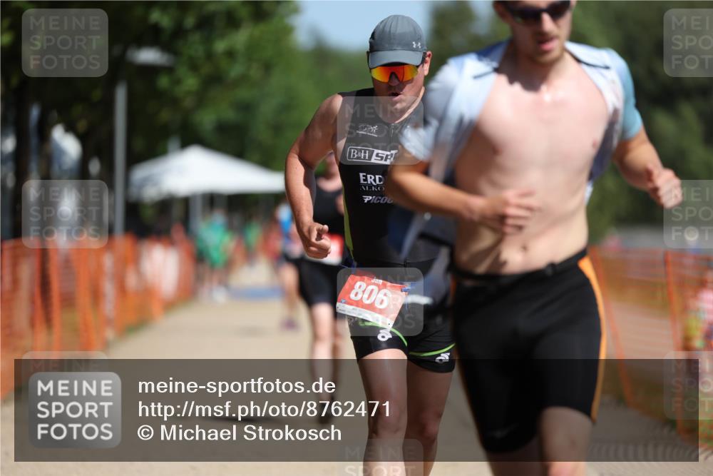 07.09.2025 - 19. Norderstedt Triathlon Michael Strokosch http://msf.ph/oto/8762471 07.09.2025 12:08:53 Laufen 185, 253, 806, 1244 meine-sportfotos.de