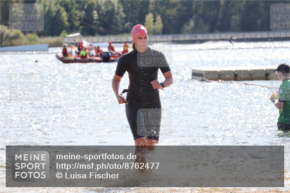 07.09.2025 - 19. Norderstedt Triathlon Luisa Fischer http://msf.ph/oto/8762477 07.09.2025 14:28:43 Schwimmen 387, 461 meine-sportfotos.de