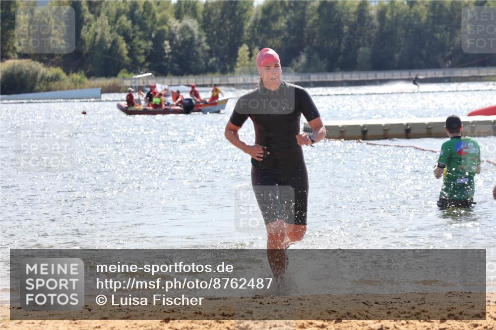 07.09.2025 - 19. Norderstedt Triathlon Luisa Fischer http://msf.ph/oto/8762487 07.09.2025 14:28:44 Schwimmen 387, 461 meine-sportfotos.de