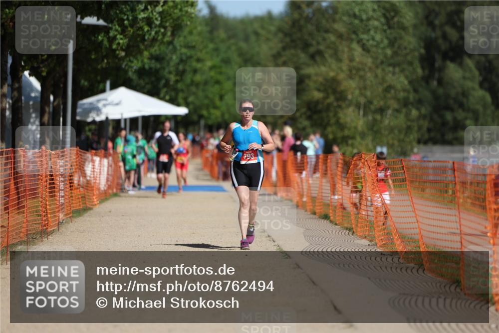 07.09.2025 - 19. Norderstedt Triathlon Michael Strokosch http://msf.ph/oto/8762494 07.09.2025 12:08:58 Laufen 793, 806, 1244 meine-sportfotos.de