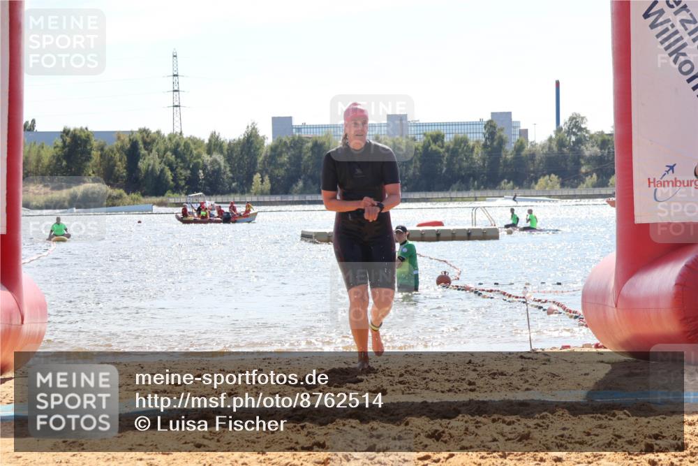 07.09.2025 - 19. Norderstedt Triathlon Luisa Fischer http://msf.ph/oto/8762514 07.09.2025 14:28:46 Schwimmen 387 meine-sportfotos.de