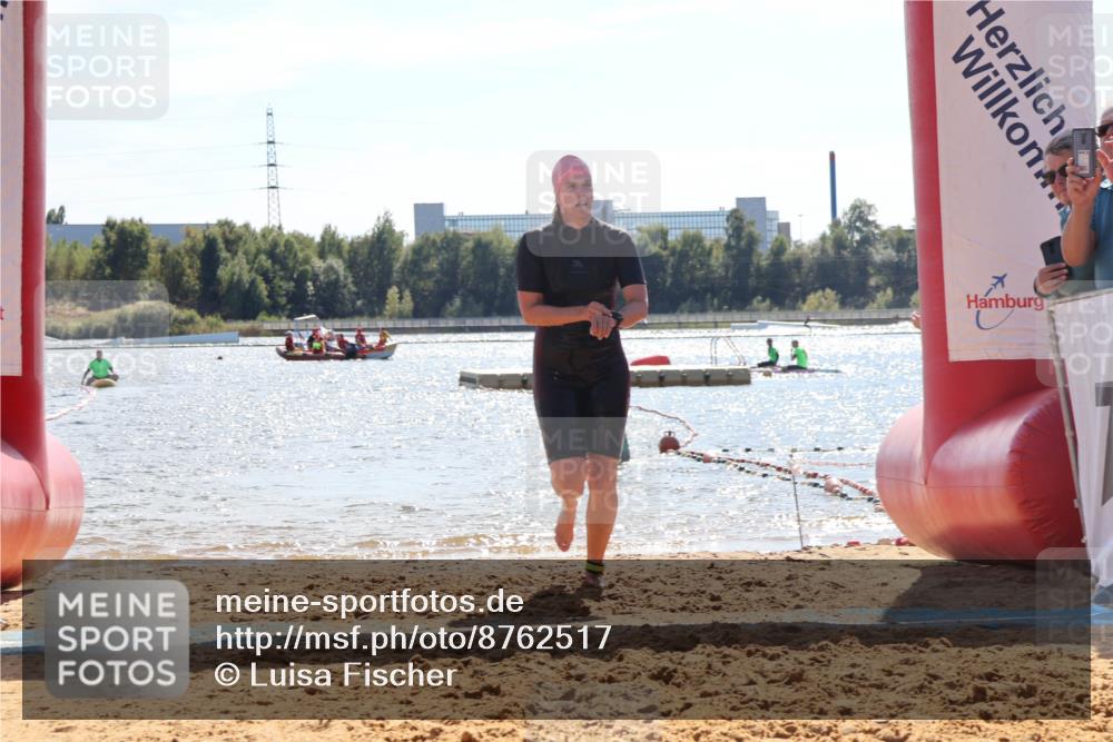 07.09.2025 - 19. Norderstedt Triathlon Luisa Fischer http://msf.ph/oto/8762517 07.09.2025 14:28:46 Schwimmen 387 meine-sportfotos.de