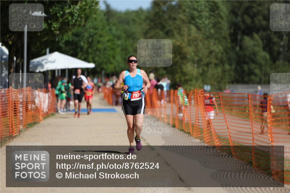 07.09.2025 - 19. Norderstedt Triathlon Michael Strokosch http://msf.ph/oto/8762524 07.09.2025 12:09:00 Laufen 793, 1244 meine-sportfotos.de