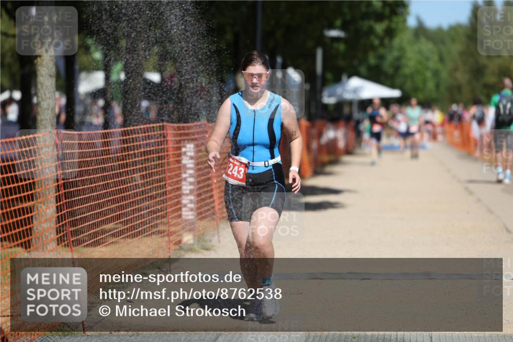 07.09.2025 - 19. Norderstedt Triathlon Michael Strokosch http://msf.ph/oto/8762538 07.09.2025 12:56:41 Laufen 754, 1243 meine-sportfotos.de
