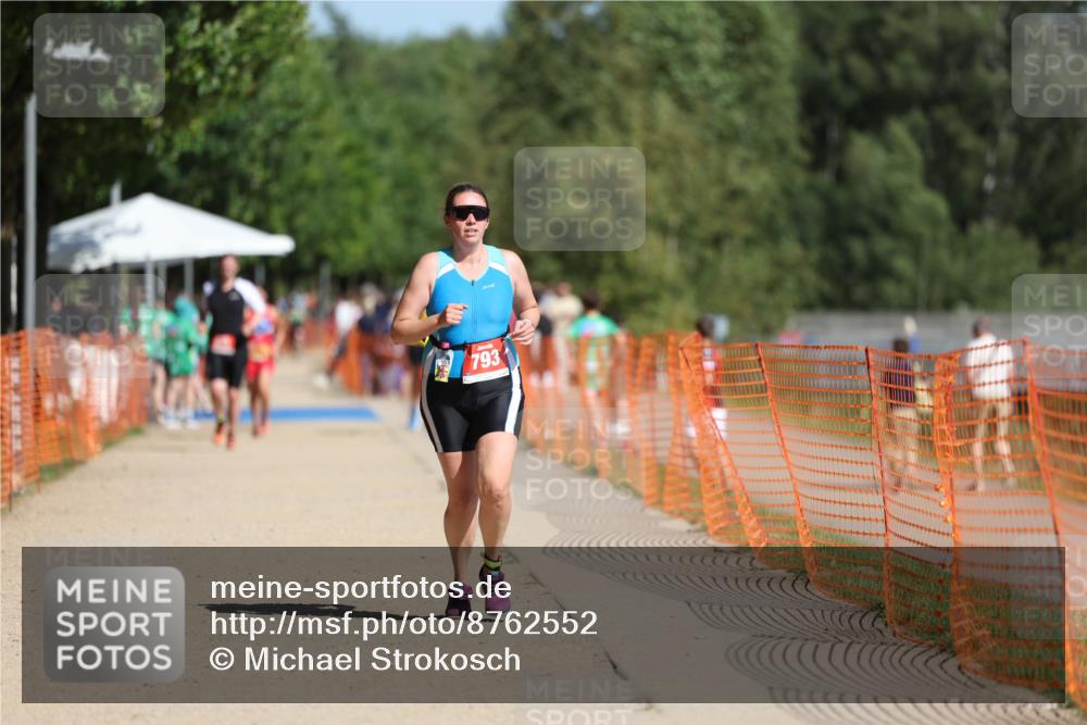 07.09.2025 - 19. Norderstedt Triathlon Michael Strokosch http://msf.ph/oto/8762552 07.09.2025 12:09:01 Laufen 793, 1244 meine-sportfotos.de