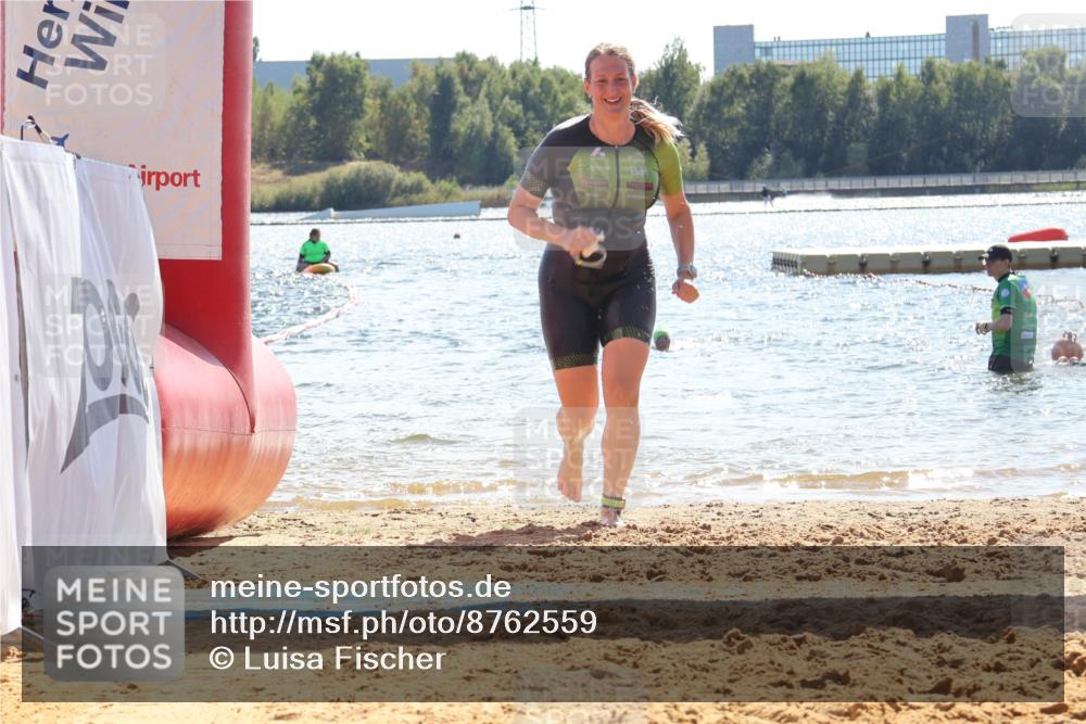 07.09.2025 - 19. Norderstedt Triathlon Luisa Fischer http://msf.ph/oto/8762559 07.09.2025 14:31:43 Schwimmen 1482 meine-sportfotos.de