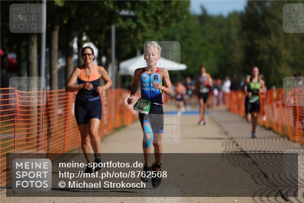 07.09.2025 - 19. Norderstedt Triathlon Michael Strokosch http://msf.ph/oto/8762568 07.09.2025 10:46:54 Laufen 105, 106, 646, 1144 meine-sportfotos.de
