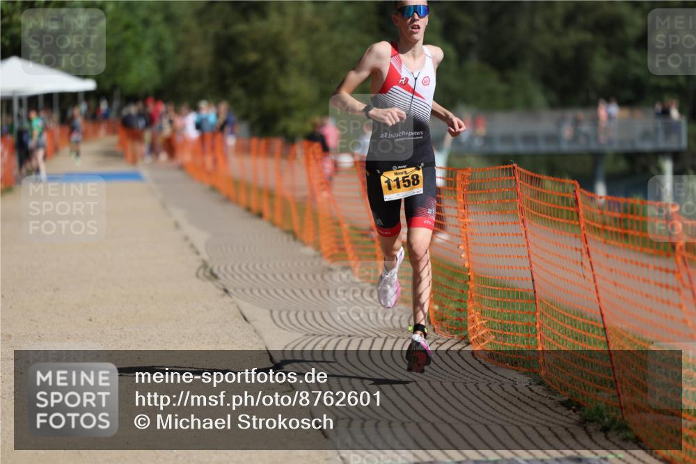 07.09.2025 - 19. Norderstedt Triathlon Michael Strokosch http://msf.ph/oto/8762601 07.09.2025 11:28:13 Laufen 1158 meine-sportfotos.de