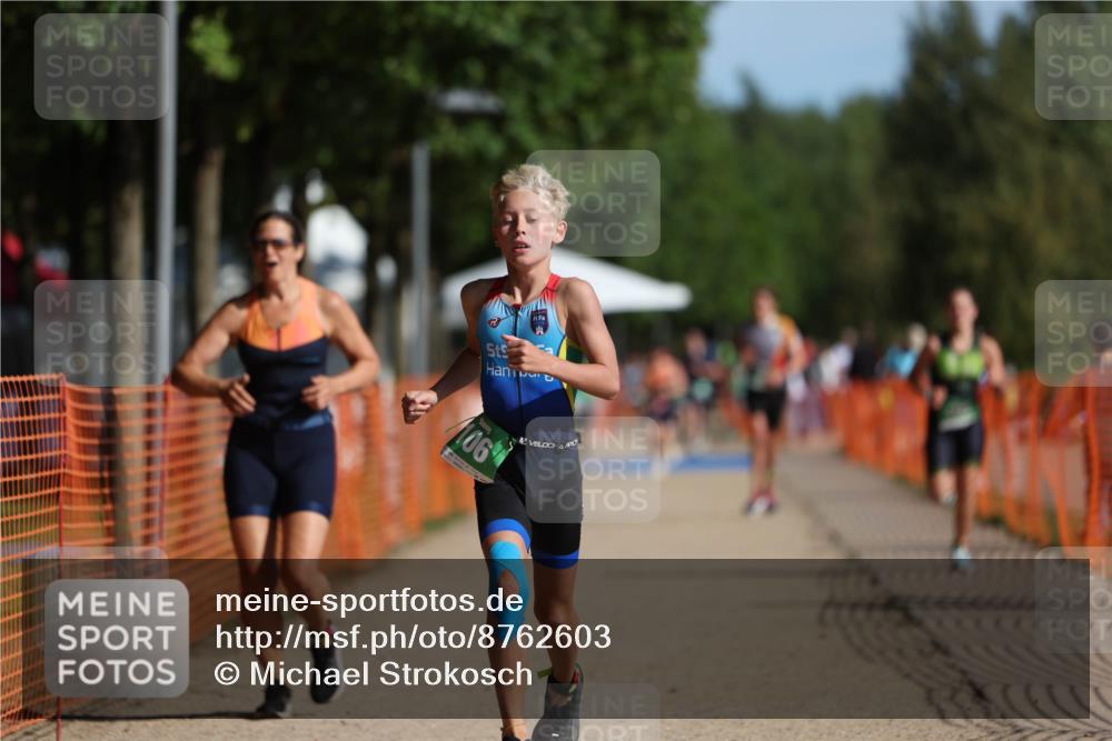 07.09.2025 - 19. Norderstedt Triathlon Michael Strokosch http://msf.ph/oto/8762603 07.09.2025 10:46:54 Laufen 105, 106, 646, 1144 meine-sportfotos.de