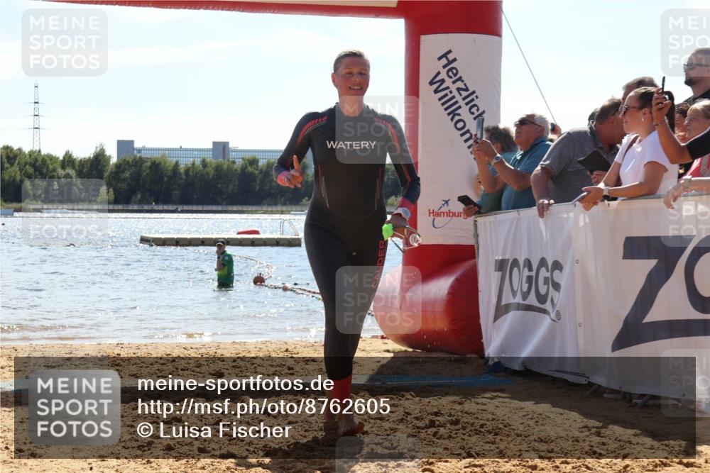 07.09.2025 - 19. Norderstedt Triathlon Luisa Fischer http://msf.ph/oto/8762605 07.09.2025 14:32:09 Schwimmen 897 meine-sportfotos.de