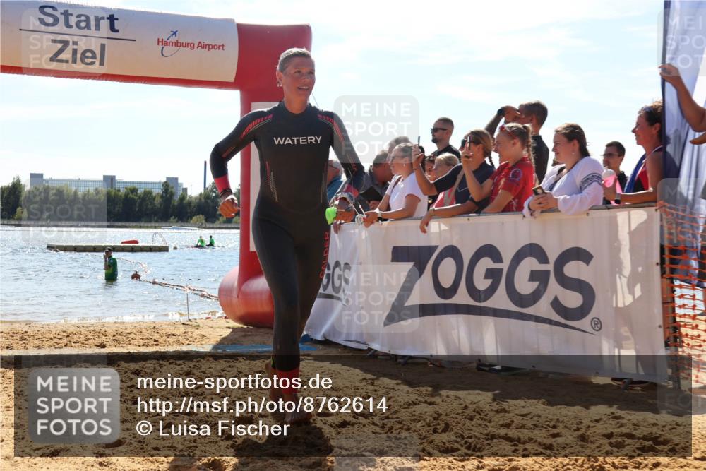 07.09.2025 - 19. Norderstedt Triathlon Luisa Fischer http://msf.ph/oto/8762614 07.09.2025 14:32:10 Schwimmen 897 meine-sportfotos.de
