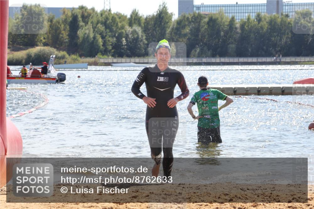07.09.2025 - 19. Norderstedt Triathlon Luisa Fischer http://msf.ph/oto/8762633 07.09.2025 14:33:13 Schwimmen 466 meine-sportfotos.de
