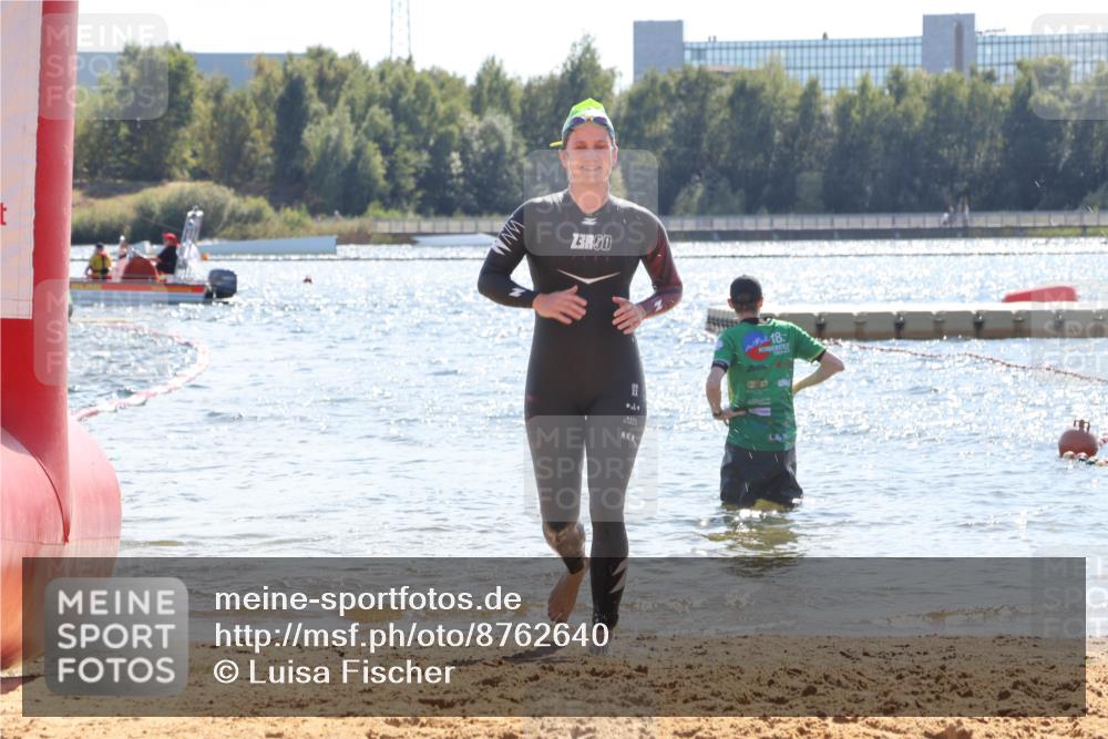 07.09.2025 - 19. Norderstedt Triathlon Luisa Fischer http://msf.ph/oto/8762640 07.09.2025 14:33:13 Schwimmen 466 meine-sportfotos.de