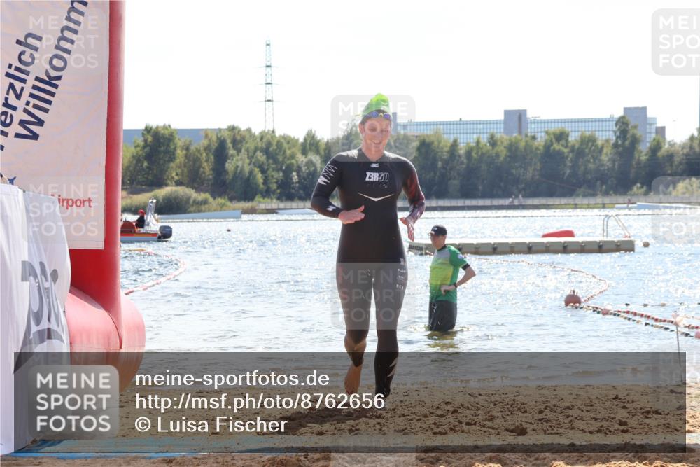 07.09.2025 - 19. Norderstedt Triathlon Luisa Fischer http://msf.ph/oto/8762656 07.09.2025 14:33:15 Schwimmen 466 meine-sportfotos.de
