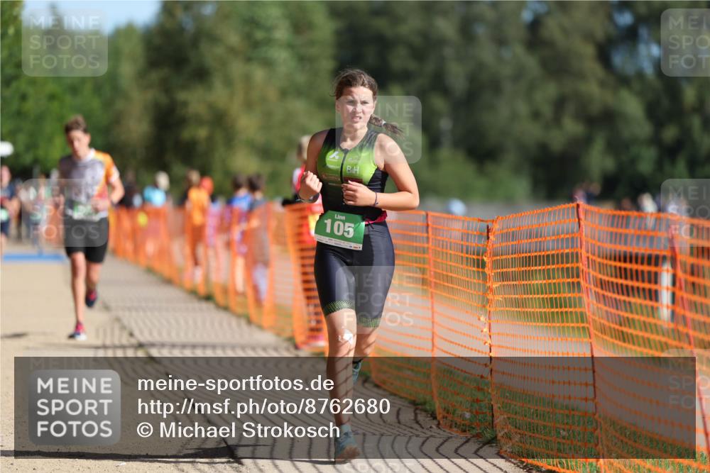 07.09.2025 - 19. Norderstedt Triathlon Michael Strokosch http://msf.ph/oto/8762680 07.09.2025 10:46:59 Laufen 105, 106, 674, 1144 meine-sportfotos.de