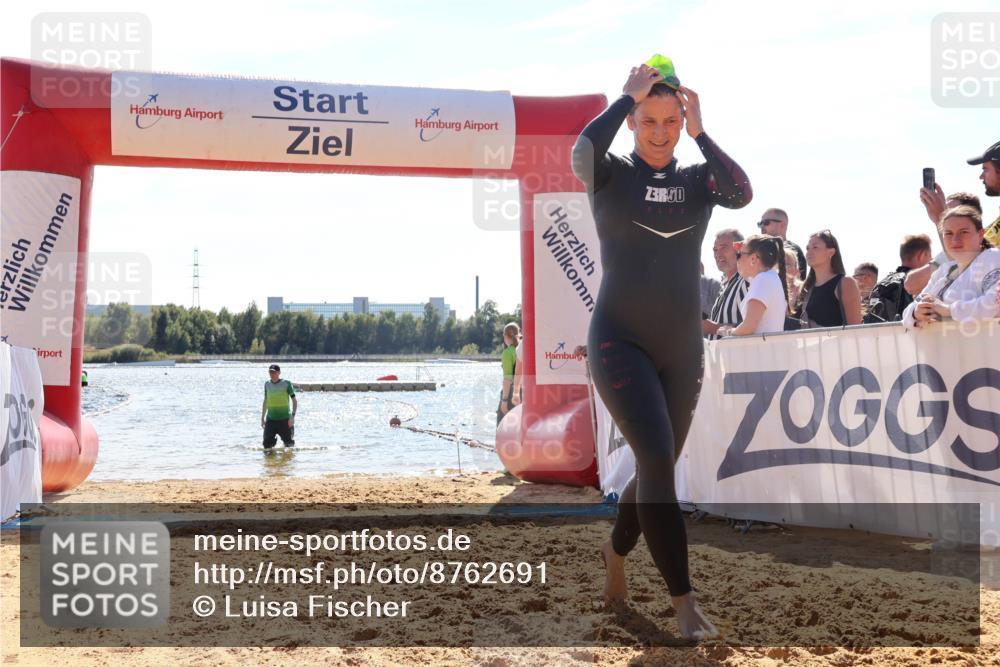 07.09.2025 - 19. Norderstedt Triathlon Luisa Fischer http://msf.ph/oto/8762691 07.09.2025 14:33:18 Schwimmen 466 meine-sportfotos.de