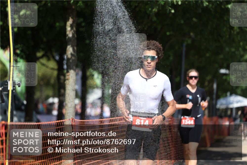 07.09.2025 - 19. Norderstedt Triathlon Michael Strokosch http://msf.ph/oto/8762697 07.09.2025 13:18:33 Laufen 814, 1344, 1354 meine-sportfotos.de