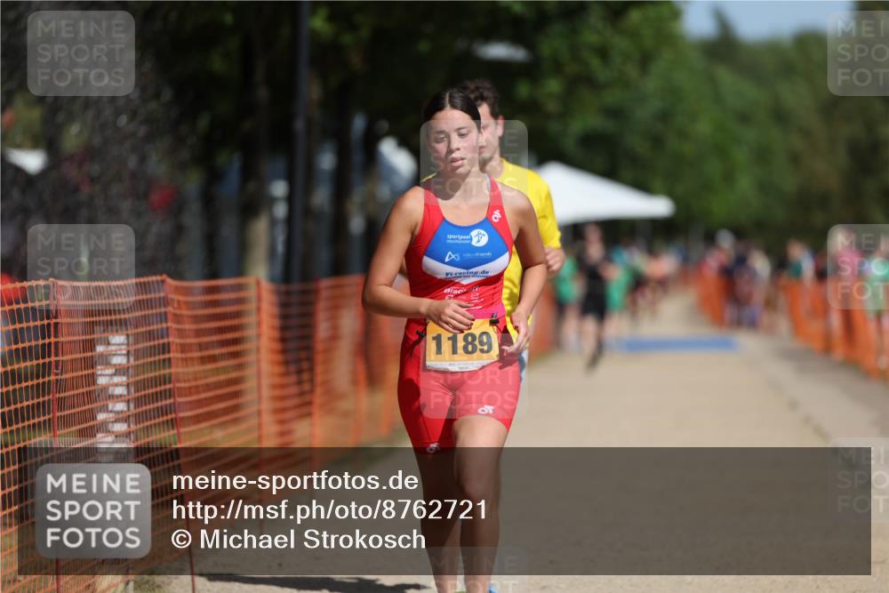 07.09.2025 - 19. Norderstedt Triathlon Michael Strokosch http://msf.ph/oto/8762721 07.09.2025 12:09:19 Laufen 228, 849, 1189 meine-sportfotos.de