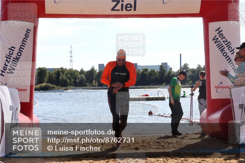 07.09.2025 - 19. Norderstedt Triathlon Luisa Fischer http://msf.ph/oto/8762731 07.09.2025 14:53:42 Schwimmen 956 meine-sportfotos.de
