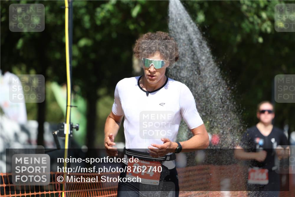 07.09.2025 - 19. Norderstedt Triathlon Michael Strokosch http://msf.ph/oto/8762740 07.09.2025 13:18:33 Laufen 814, 1344, 1354 meine-sportfotos.de