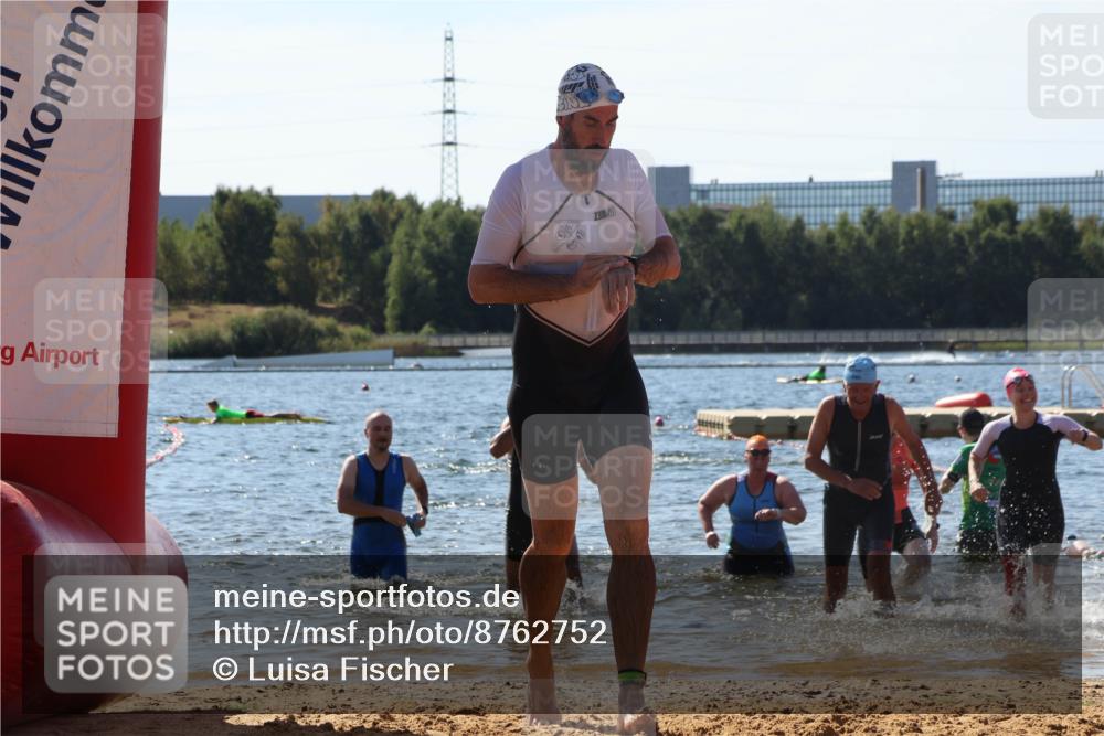 07.09.2025 - 19. Norderstedt Triathlon Luisa Fischer http://msf.ph/oto/8762752 07.09.2025 12:11:39 Schwimmen 159, 175, 187, 307, 1221, 1360, 1374, 1385, 1391 meine-sportfotos.de