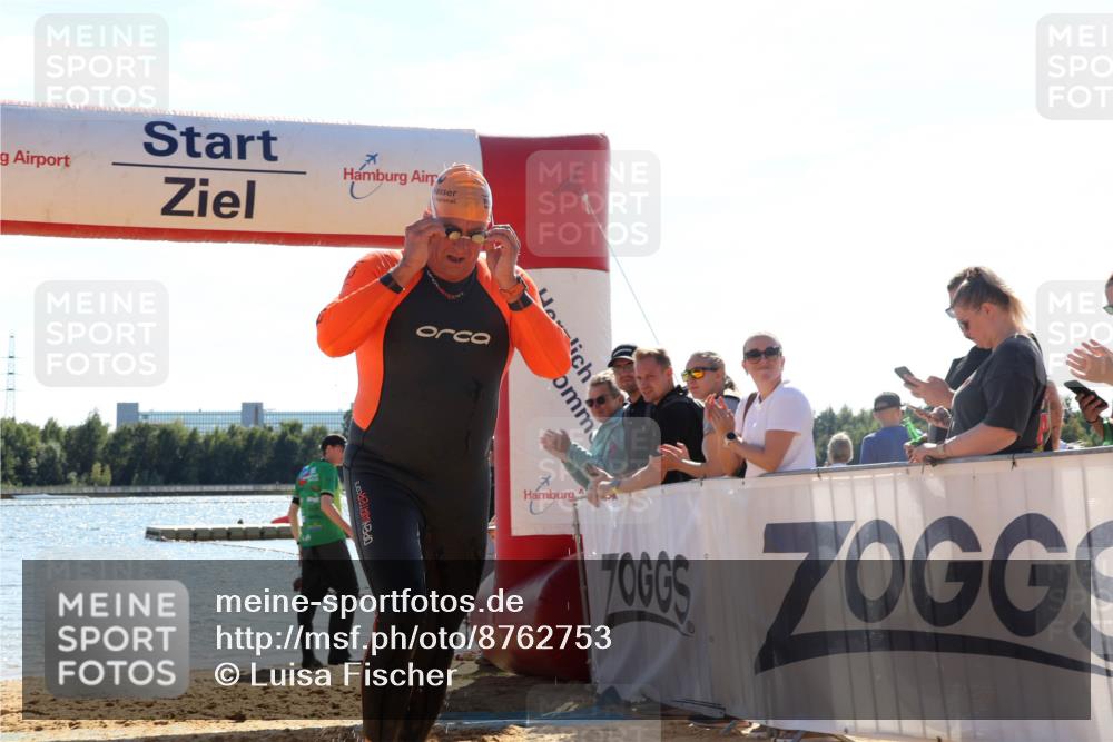 07.09.2025 - 19. Norderstedt Triathlon Luisa Fischer http://msf.ph/oto/8762753 07.09.2025 14:53:44 Schwimmen 956 meine-sportfotos.de