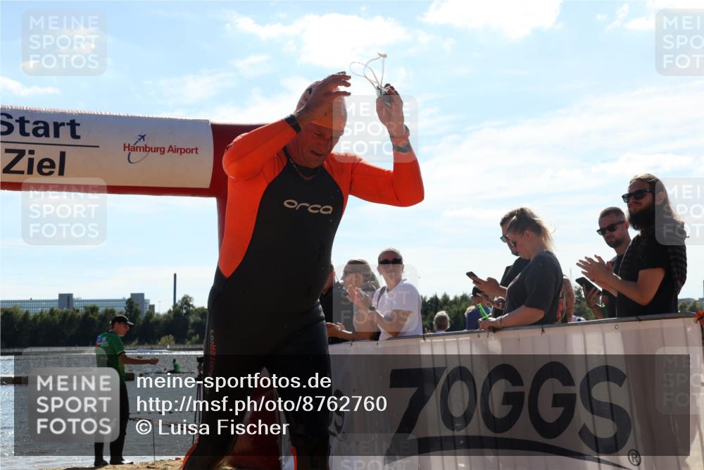 07.09.2025 - 19. Norderstedt Triathlon Luisa Fischer http://msf.ph/oto/8762760 07.09.2025 14:53:45 Schwimmen 956 meine-sportfotos.de