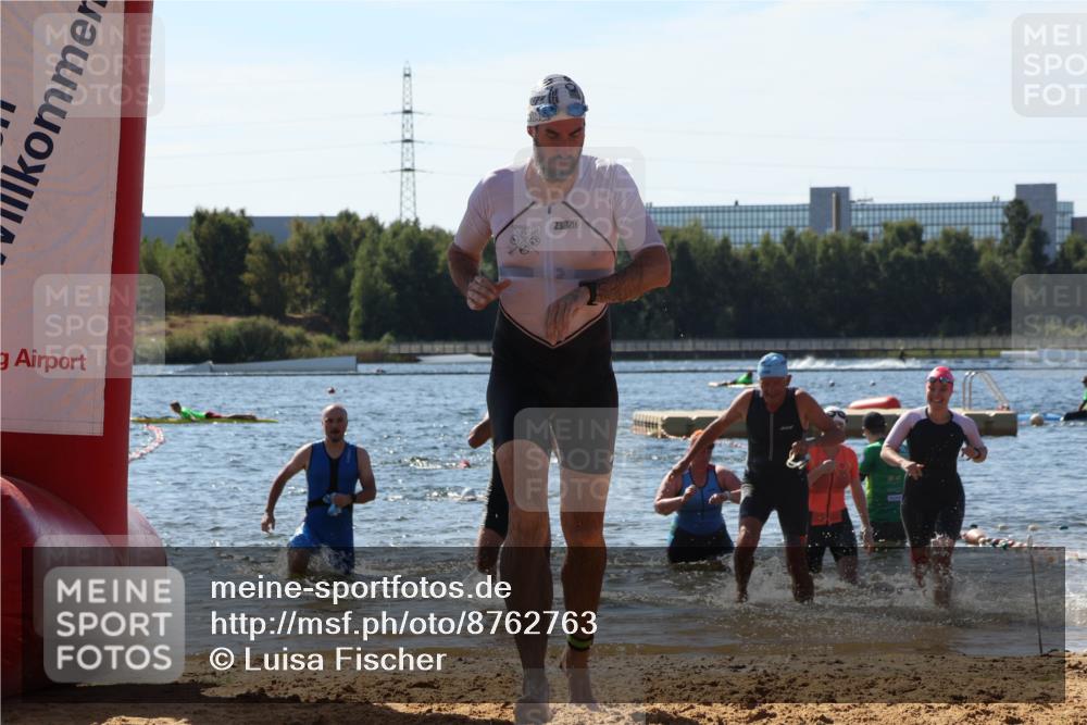 07.09.2025 - 19. Norderstedt Triathlon Luisa Fischer http://msf.ph/oto/8762763 07.09.2025 12:11:40 Schwimmen 159, 175, 187, 304, 307, 750, 1221, 1360, 1374, 1385, 1391 meine-sportfotos.de