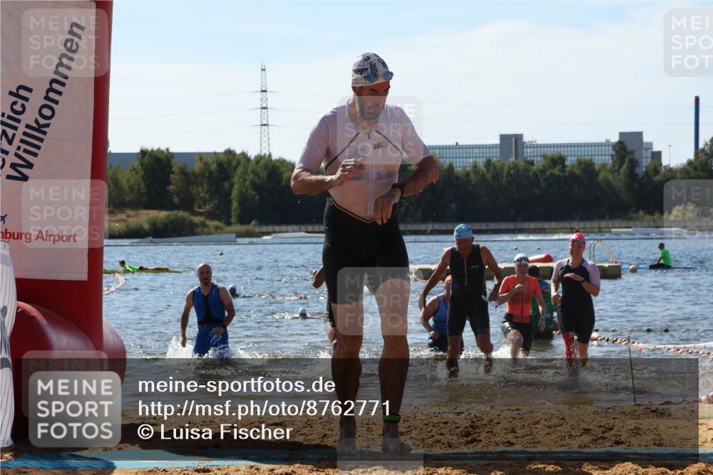 07.09.2025 - 19. Norderstedt Triathlon Luisa Fischer http://msf.ph/oto/8762771 07.09.2025 12:11:40 Schwimmen 159, 175, 187, 304, 307, 750, 1221, 1360, 1374, 1385, 1391 meine-sportfotos.de