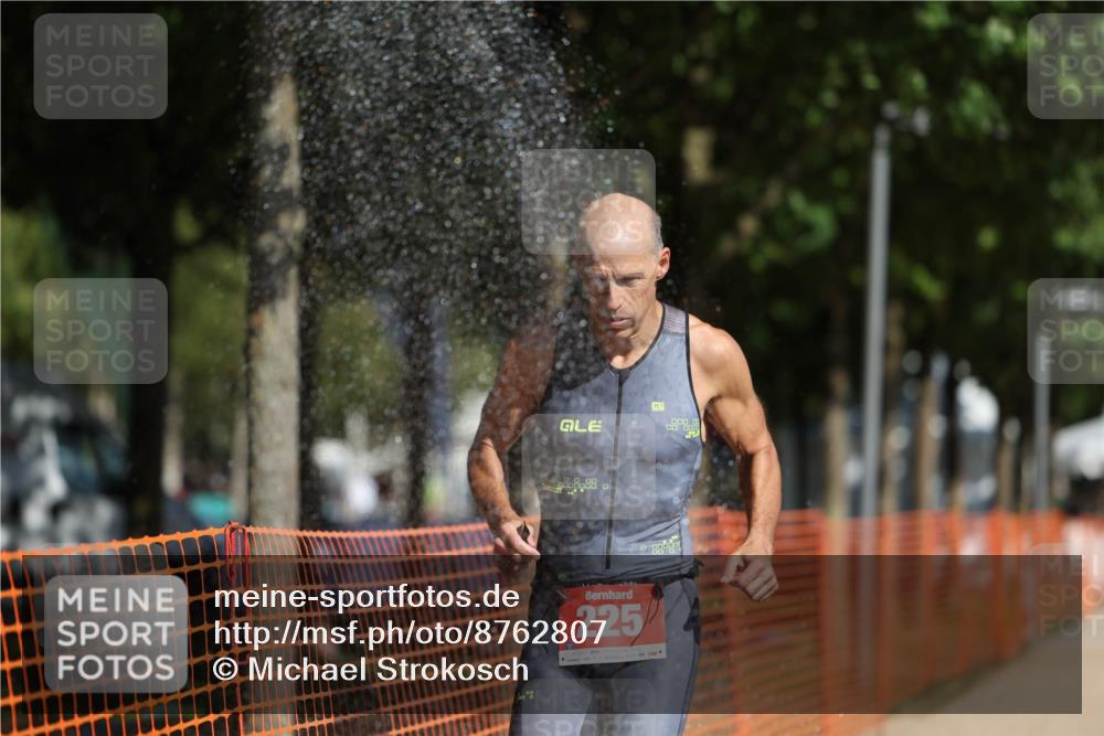 07.09.2025 - 19. Norderstedt Triathlon Michael Strokosch http://msf.ph/oto/8762807 07.09.2025 11:28:38 Laufen 225 meine-sportfotos.de