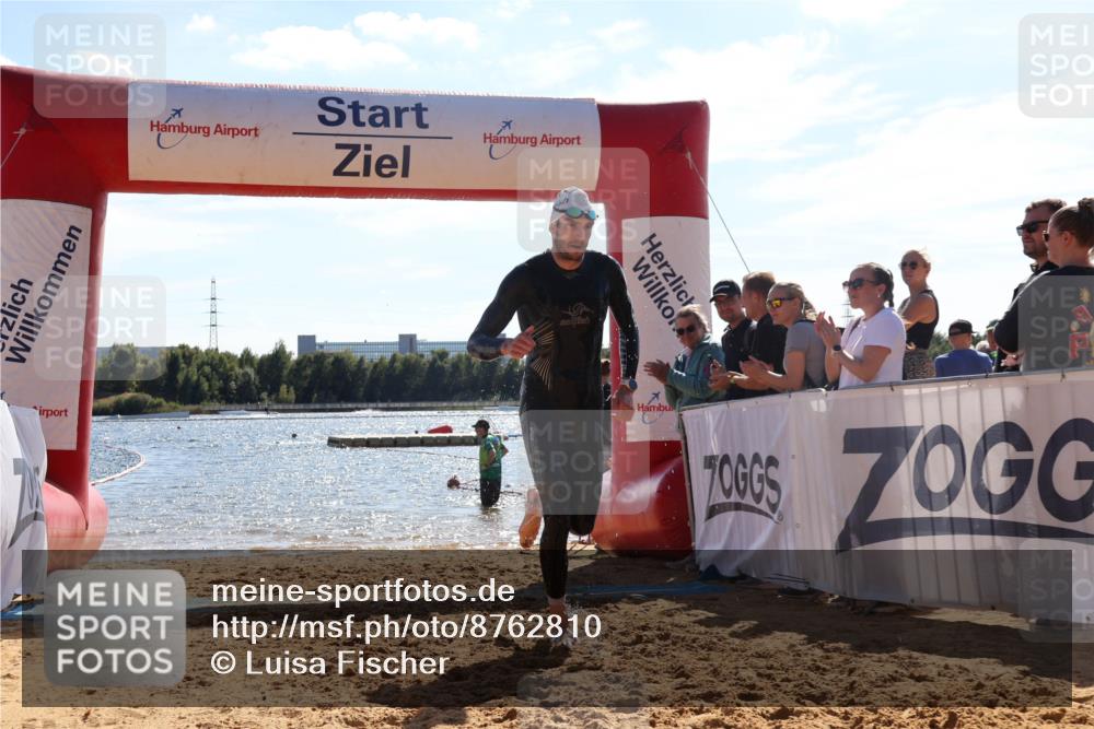 07.09.2025 - 19. Norderstedt Triathlon Luisa Fischer http://msf.ph/oto/8762810 07.09.2025 14:54:43 Schwimmen 1433 meine-sportfotos.de