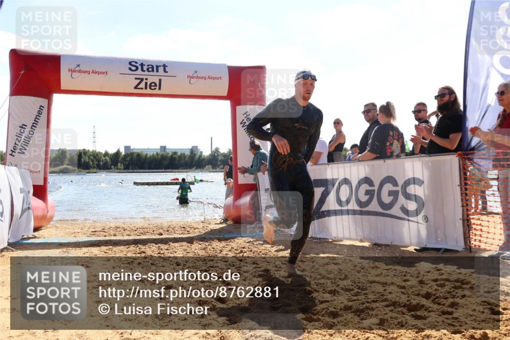07.09.2025 - 19. Norderstedt Triathlon Luisa Fischer http://msf.ph/oto/8762881 07.09.2025 14:55:29 Schwimmen 402 meine-sportfotos.de